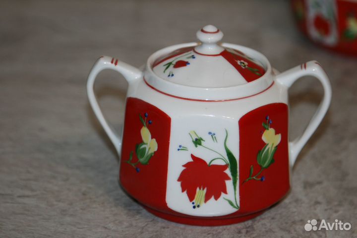 Сервиз чайный, тонкий фарфор. редчайший