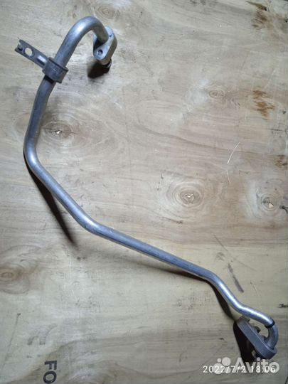 Трубка кондиционера Ford Mustang 5