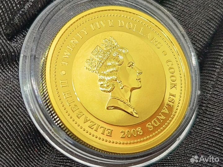 Монета золотая 999 Острова Кука 25 долларов 2008