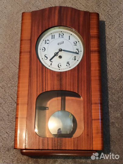 Часы настенные очз