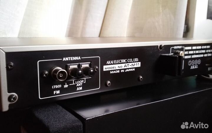 Тюнер akai AT-M11 состояние нового