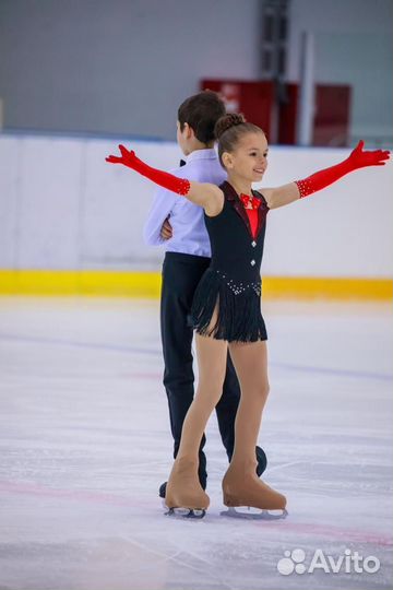 Костюм для фигурного катания