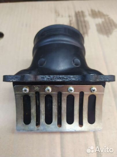 Лепестковый клапан BRP