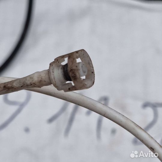 Вакуумный шланг центрального замка двери audi a4b5