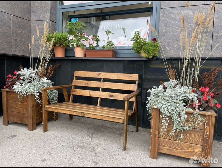 Кашпо деревянное уличное