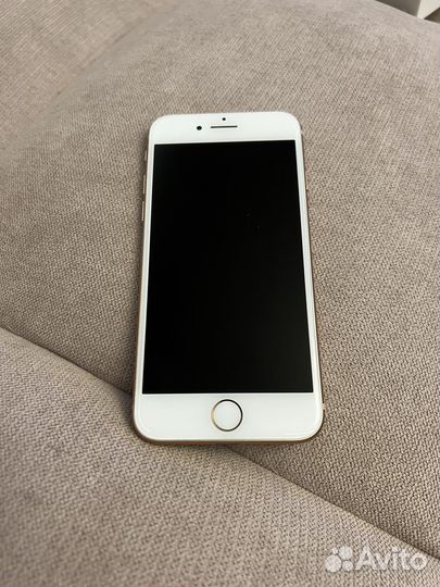 iPhone 8, 64 ГБ