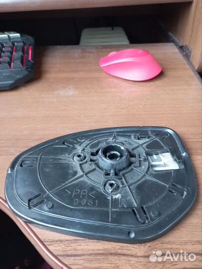 Зеркальный элемент правый Mazda 3 BL