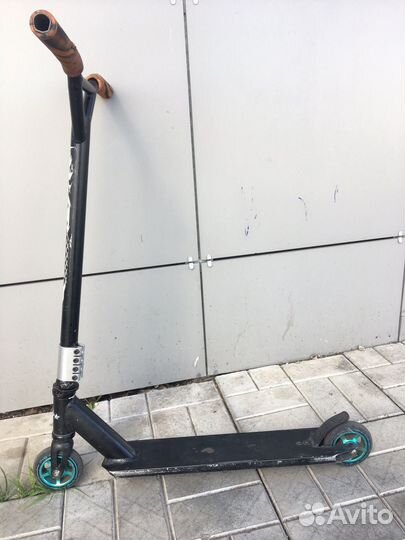 Трюковой самокат