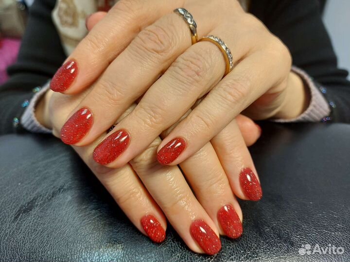 Мастер маникюра и педикюра