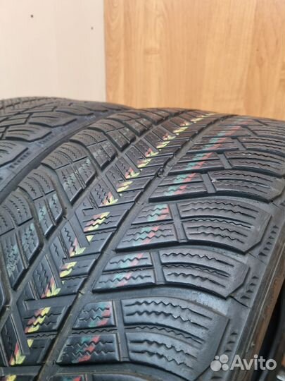 Michelin Pilot Alpin PA4 235/40 R19