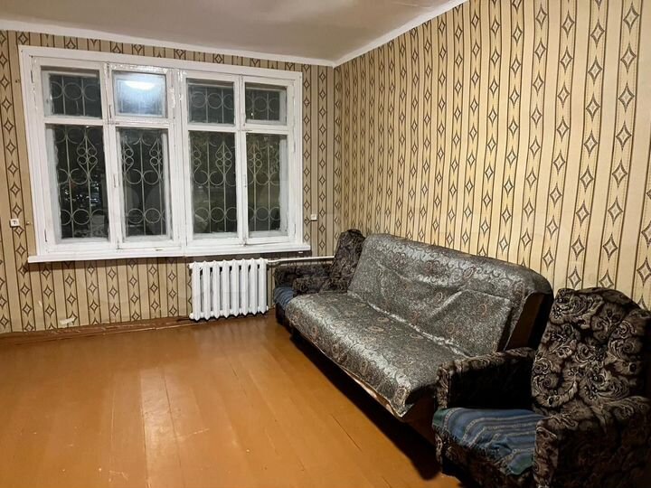 2-к. квартира, 48 м², 1/2 эт.