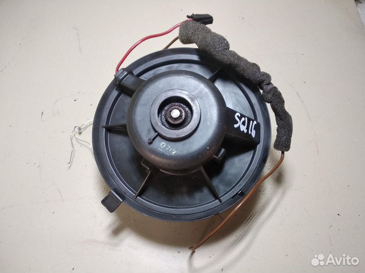 Моторчик печки Volkswagen Golf 3