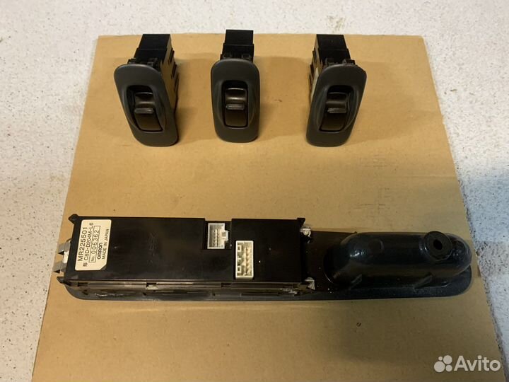 Блок стеклоподъемников mitsubishi galant 7