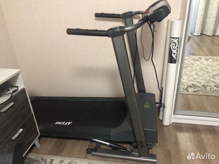 Беговая дорожка электрическая