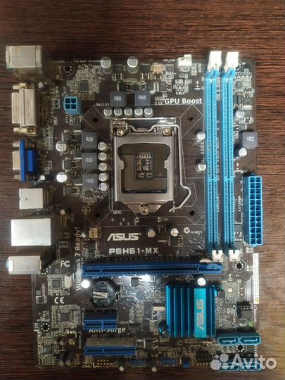 Материнская плата