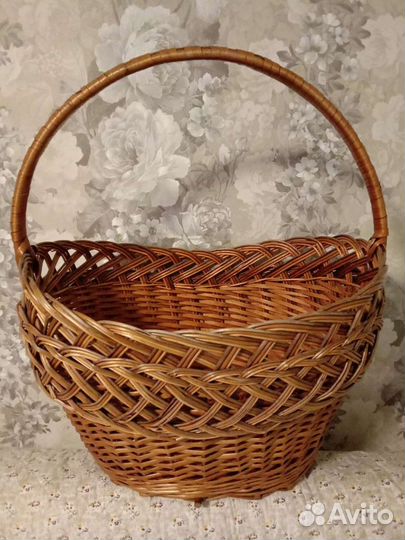 Корзины плетеные