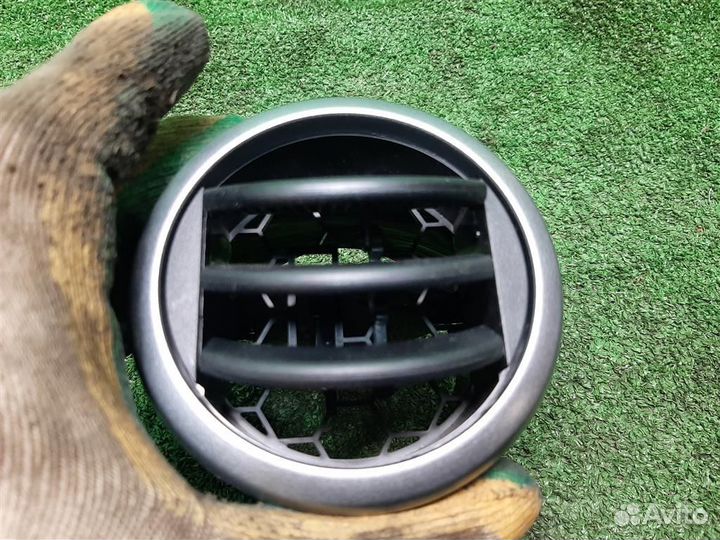 Дефлектор торпедо Suzuki Grand Vitara 2012