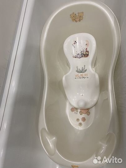 Ванночка для купания с горкой