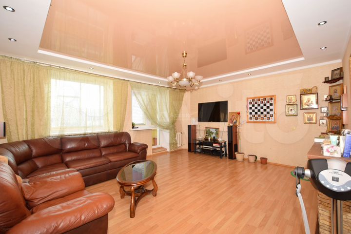 3-к. квартира, 128,9 м², 8/9 эт.