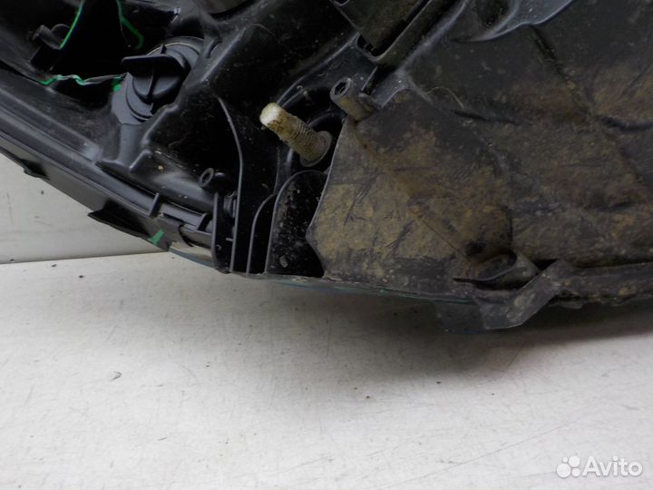 Фара левая Renault Captur/Kaptur