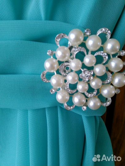 Платье вечернее