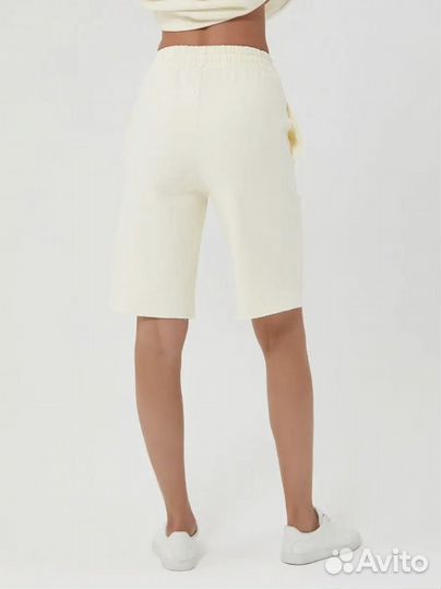 Шорты женские молочные 40р