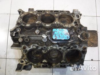Блок двигателя Мазда MPV 2 LW