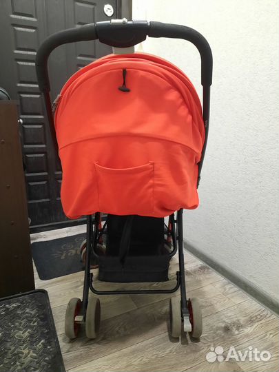 Прогулочная коляска babyton