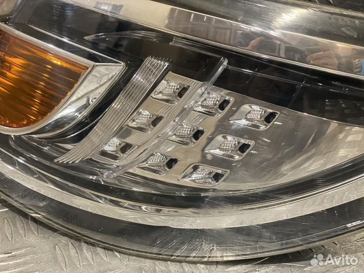 Фонарь задний наружный правый Mazda Mazda6