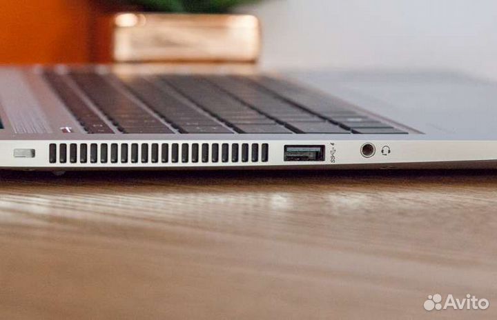 HP EliteBook 1040 G4 i7-7600U 2.9Ghz/16Gb/512SSD