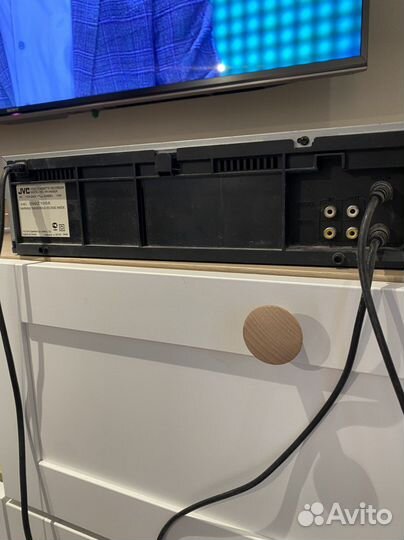 Видеомагнитофон JVC HR-V405
