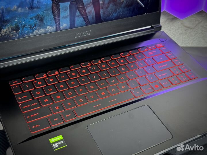 Игровой ноутбук MSI Thin / RTX / i7