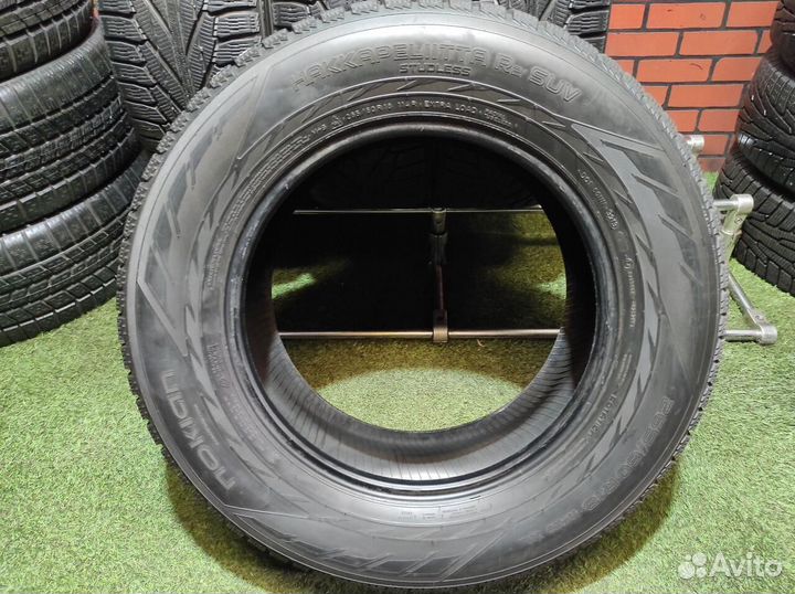 Nokian Tyres Hakkapeliitta R2 SUV 265/60 R18 114R