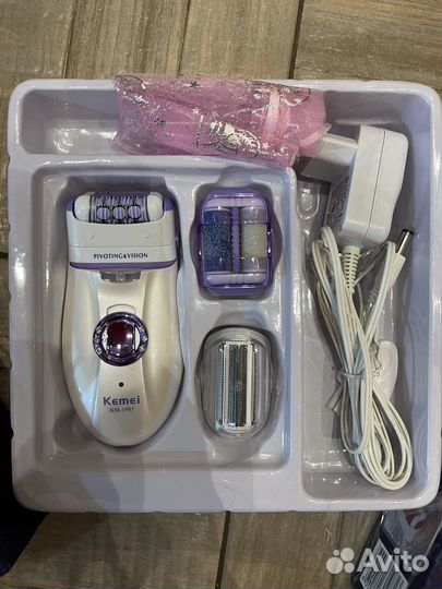 Новый эпилятор kemei в упаковке
