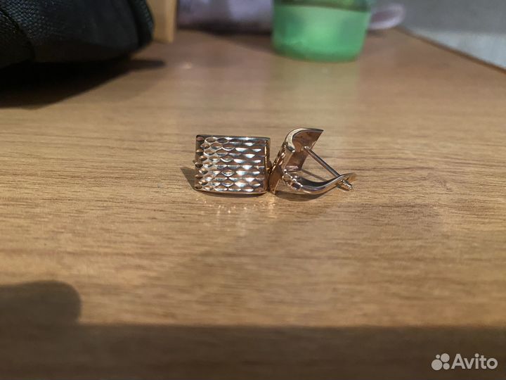 Золотые серьги 375 пр