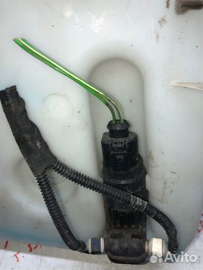 Бачок стеклоомывателя Volkswagen Touran BMY 2008