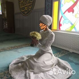 В Набережных Челнах состоялся закрытый показ мусульманской одежды