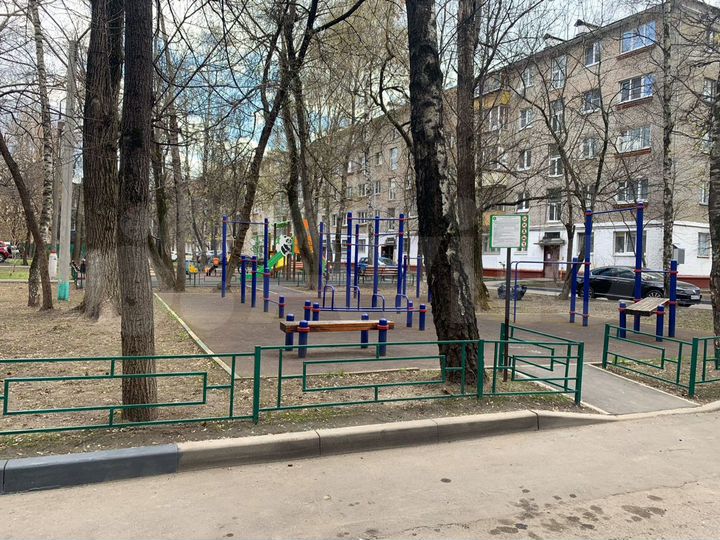 Комната 14 м² в 5-к., 5/5 эт.