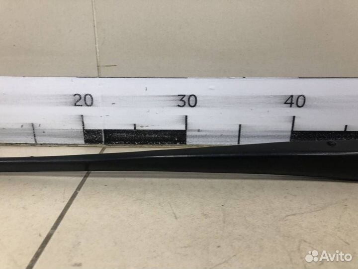 Поводок стеклоочистителя передний левый Toyota Cor