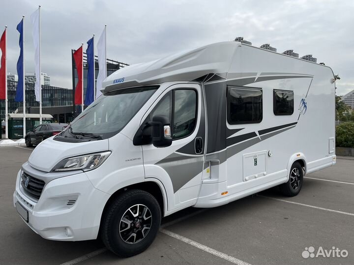 Полуинтегрированный Knaus L!VE WAVE, 2020