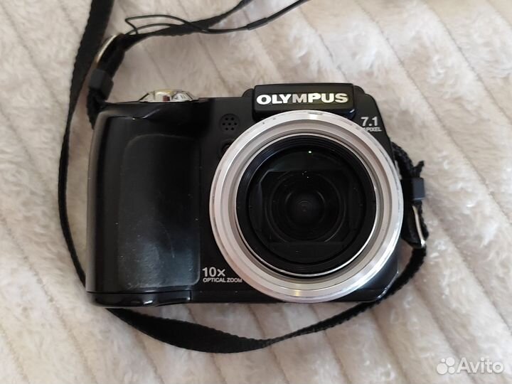 Компактный фотоаппарат olympus
