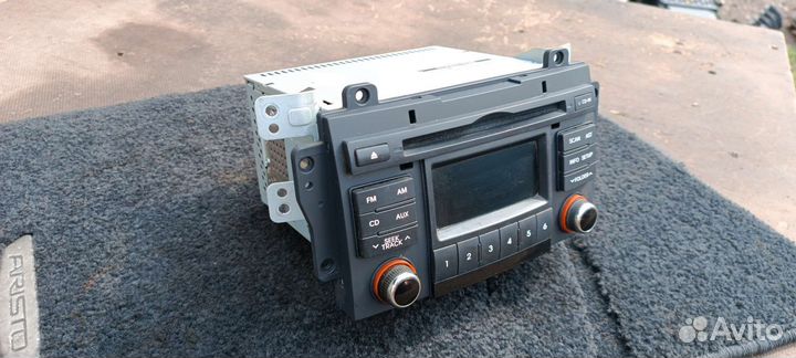 Штатная магнитола Киа Церато 2