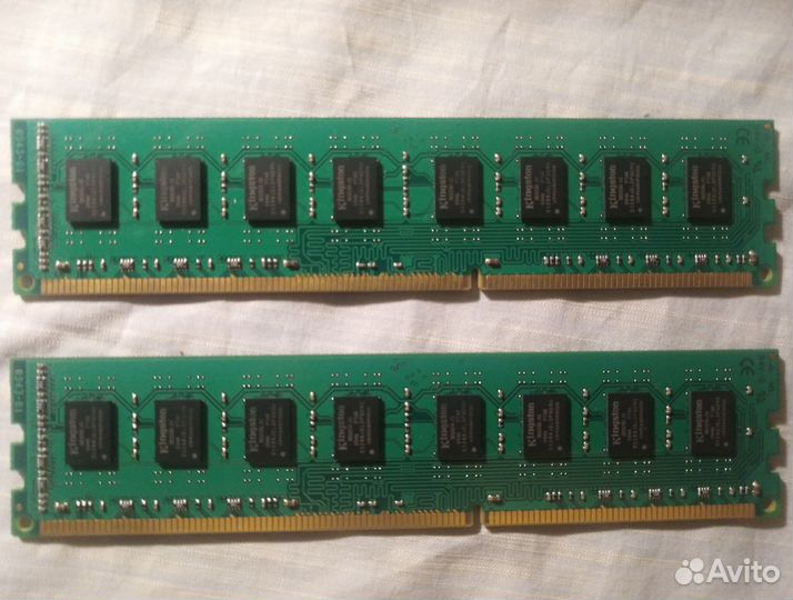 Комплект 4GB DDR3 Kingston (2*2GB) для персоналки