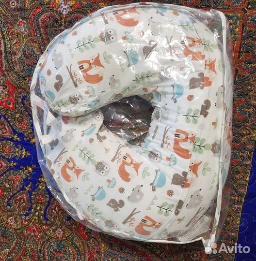 Подушка для кормления chicco boppy