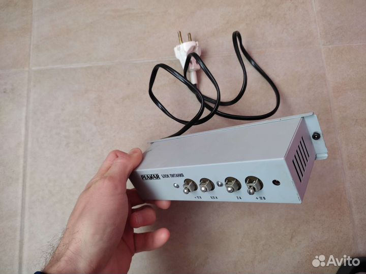 Блок питания planar 12v 2a