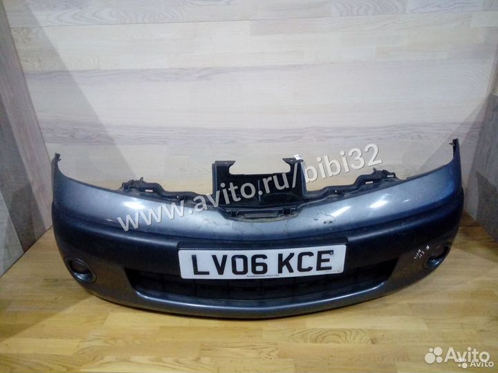 Передний бампер Nissan note
