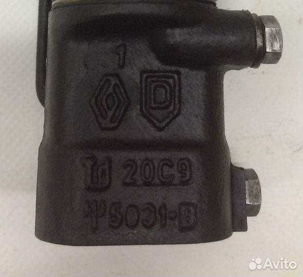 Рено логан, сандеро распределитель тормозов колдун