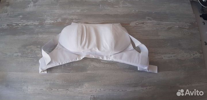 Защита (протектор) на грудь для девушек и женщин