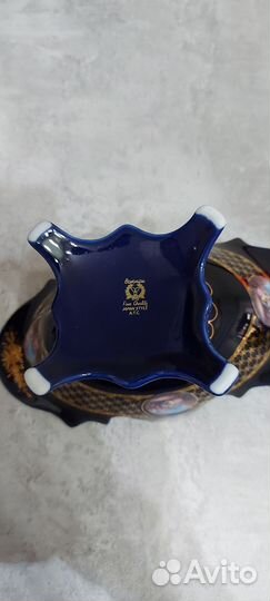 Ваза конфетница на ножке фарфор