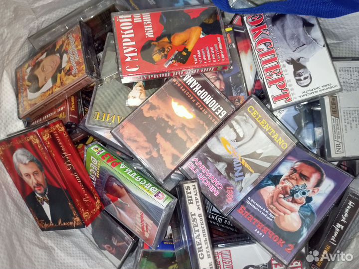 Аудиокассеты с записью